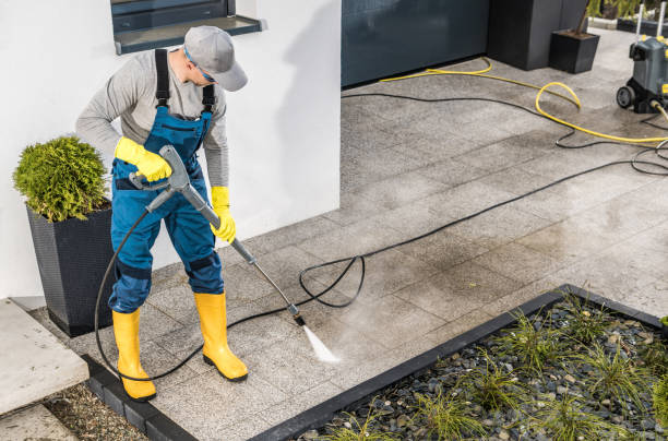 Best Commercial Pressure Washing in North Weeki Wachee, FL